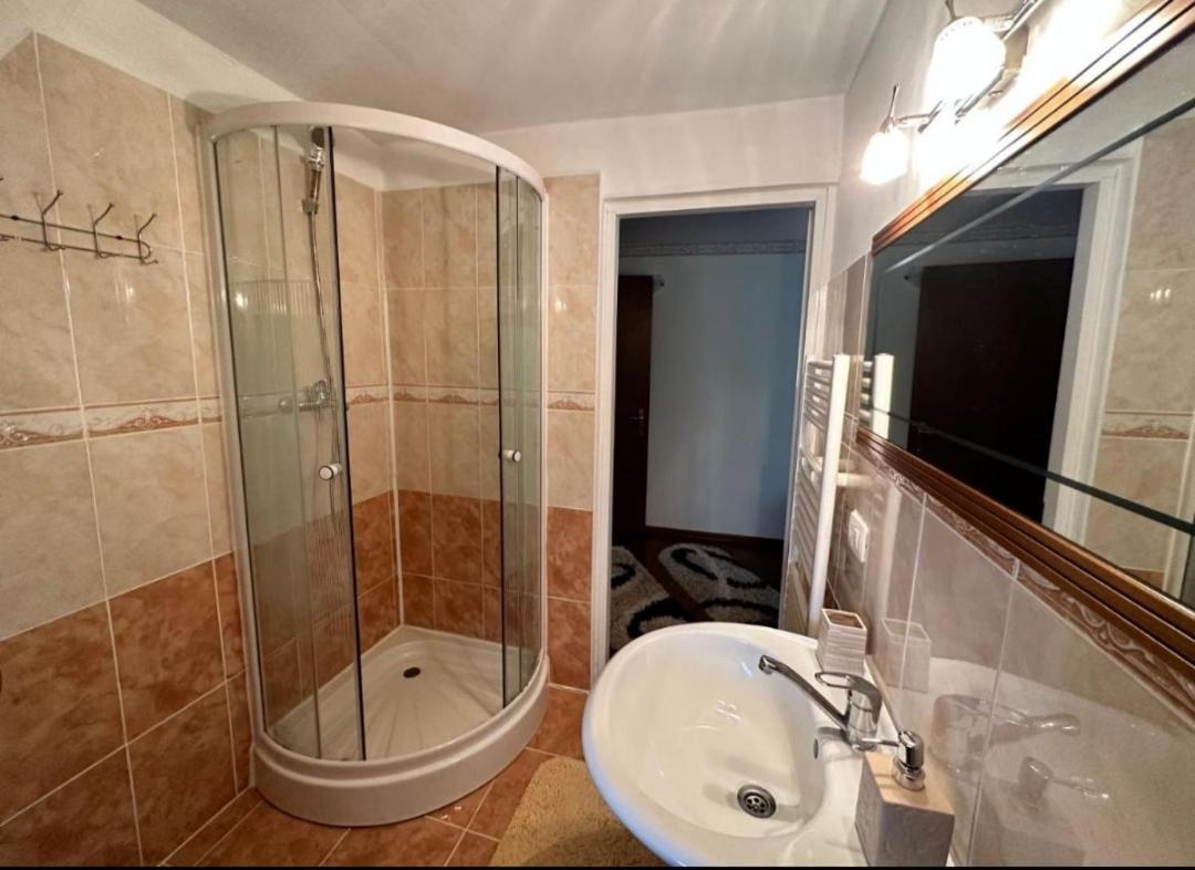 Pensiunea 3Flori De Colt Hotel Statjunea Borsa Bagian luar foto