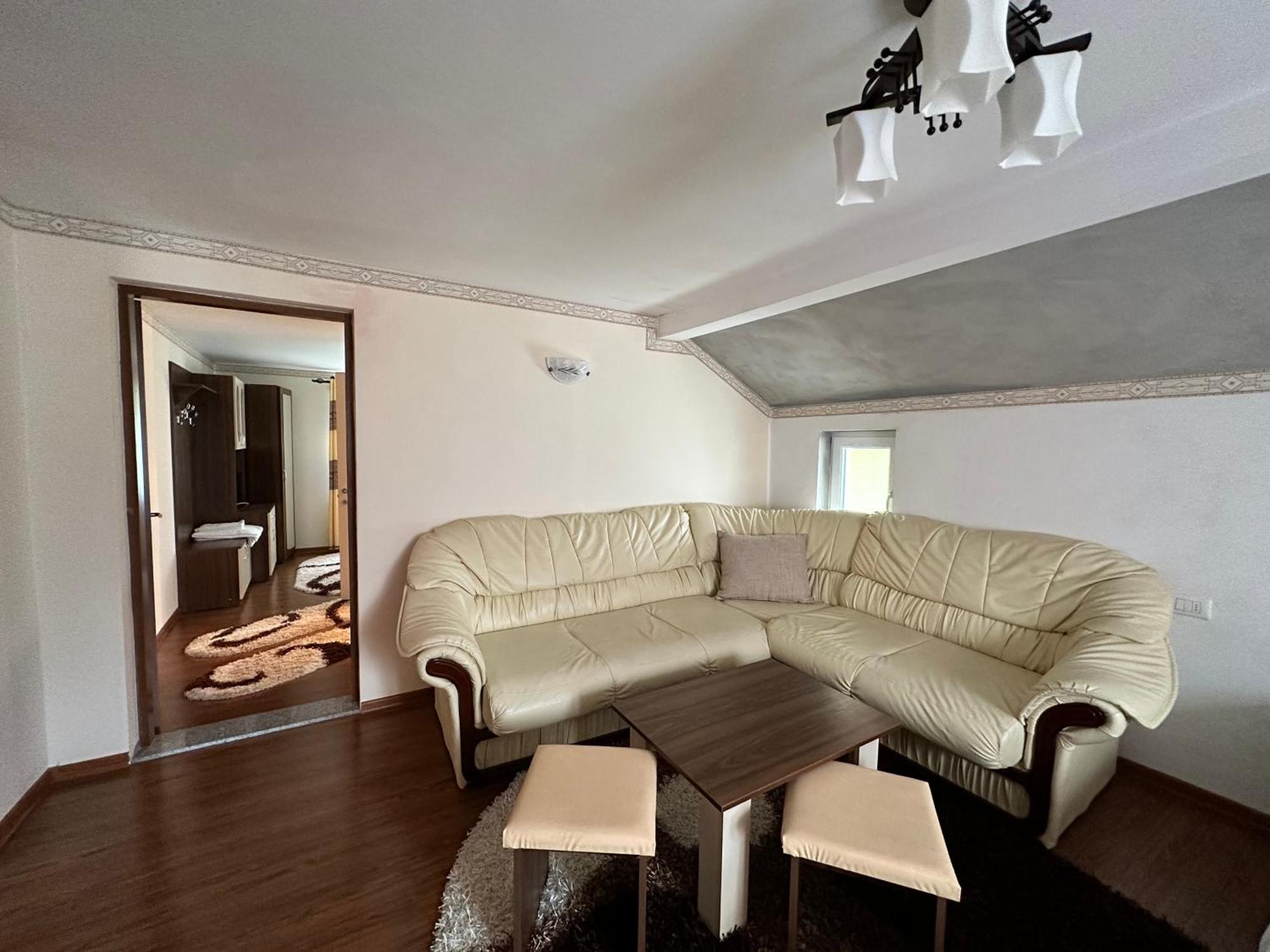 Pensiunea 3Flori De Colt Hotel Statjunea Borsa Bagian luar foto